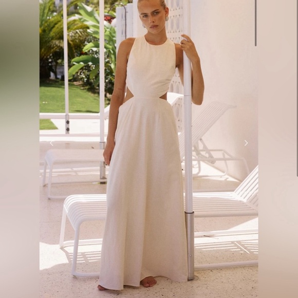 Runaway the Label - Murilo Maxi Dress in Sand - Picture 1 of 3